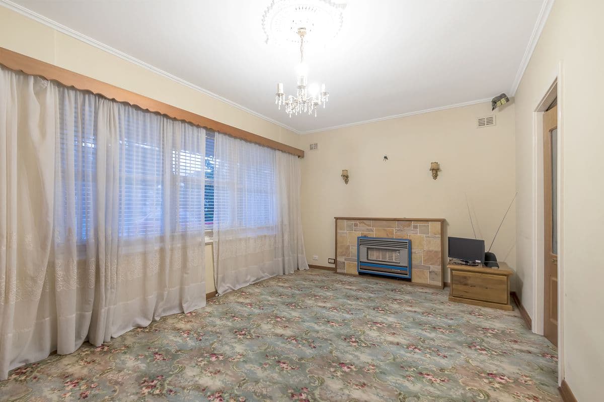 18 Lily Street, Blair Athol SA 5084, Blair Athol - Thumbnail 3