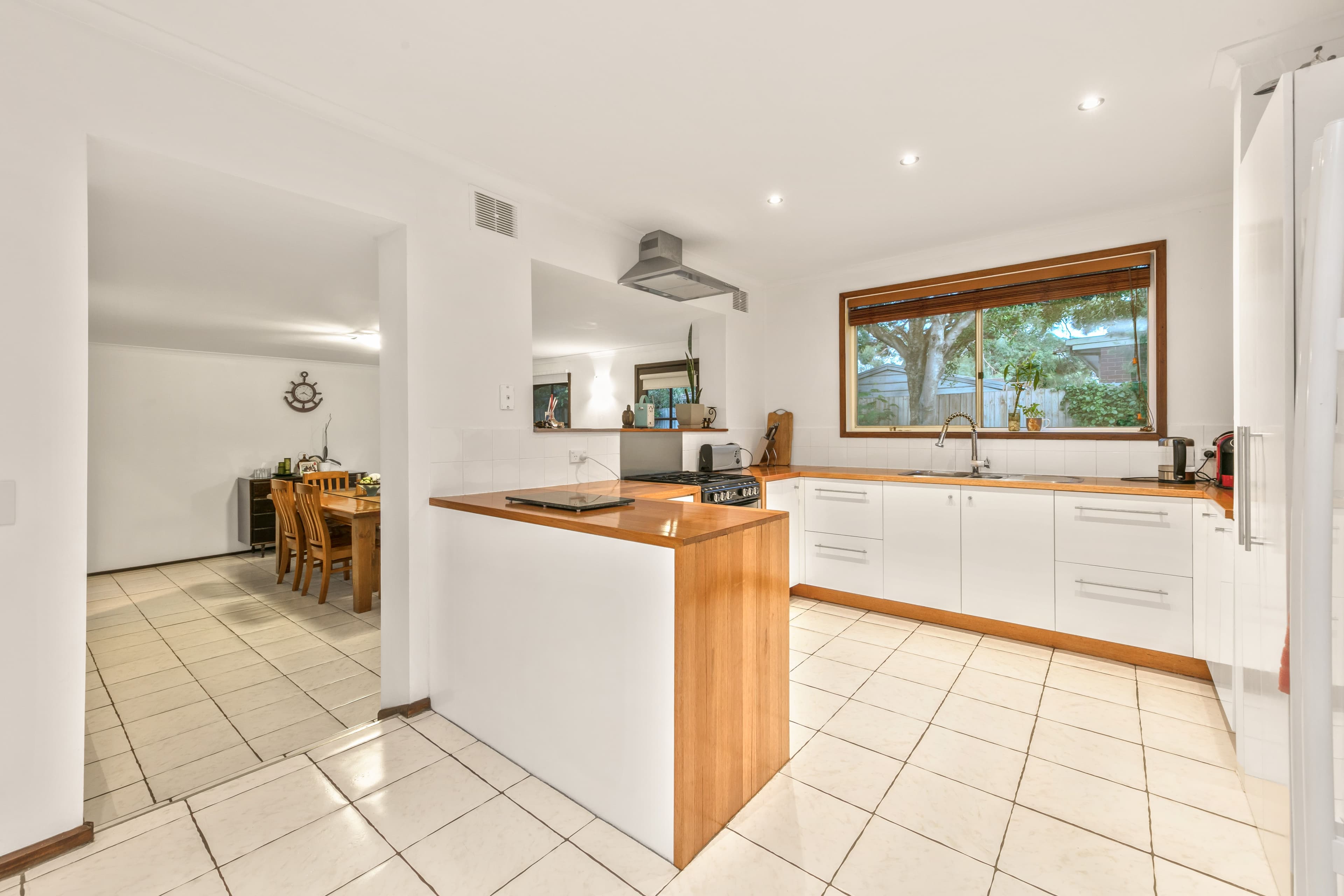 7 Weigela Court, Frankston VIC 3199, Frankston - Thumbnail 3