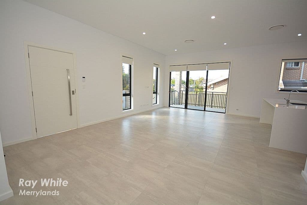 34 Edna Avenue, Merrylands NSW 2160, Merrylands - Thumbnail 2