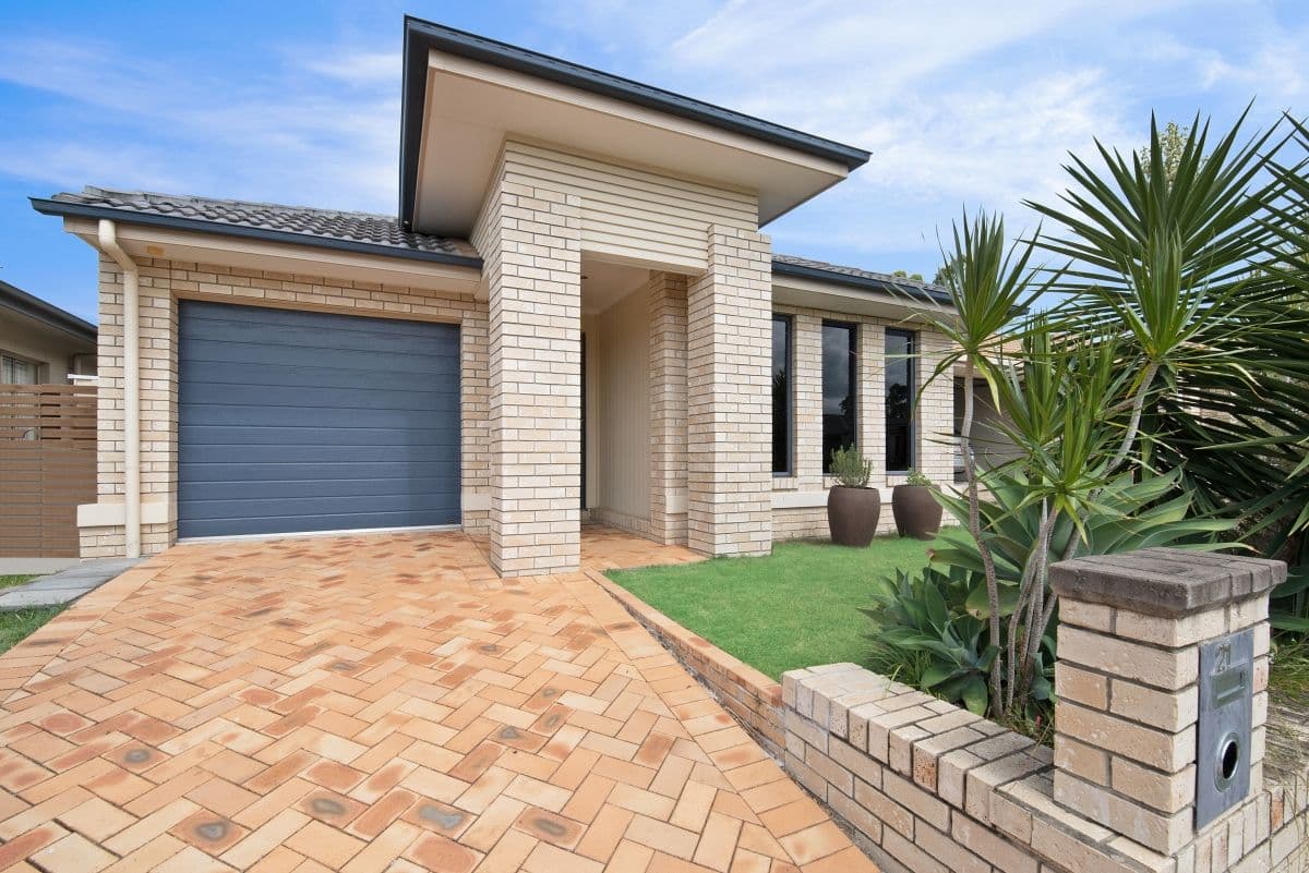 21 Lanagan Circuit, North Lakes QLD 4509, North Lakes - Thumbnail 2