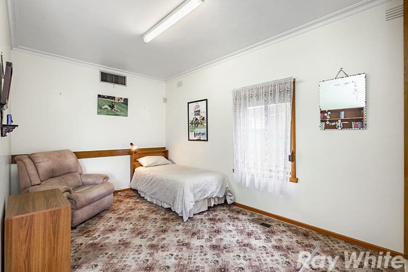 12 Delaware Street, Reservoir VIC 3073, Reservoir - Thumbnail 6