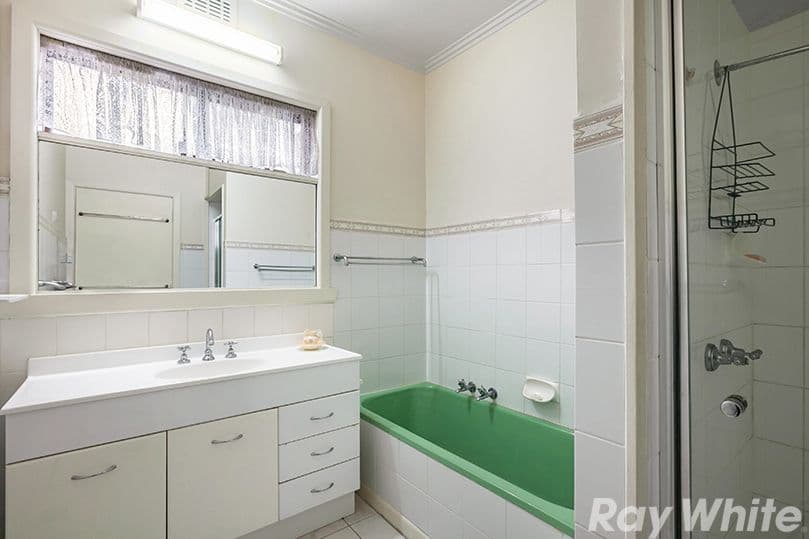 12 Delaware Street, Reservoir VIC 3073, Reservoir - Thumbnail 8