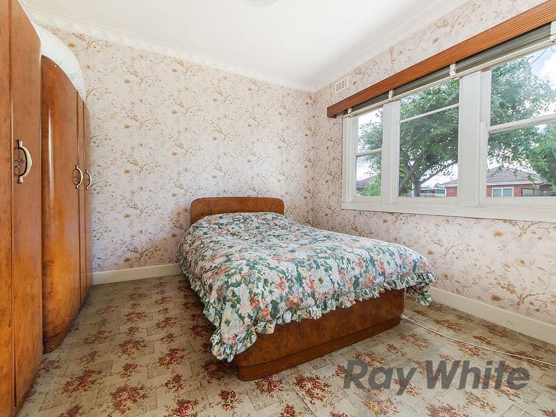 61 Walmer Avenue, St Albans VIC 3021, St Albans - Thumbnail 3