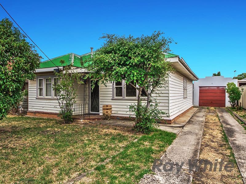 61 Walmer Avenue, St Albans VIC 3021, St Albans - Image 1
