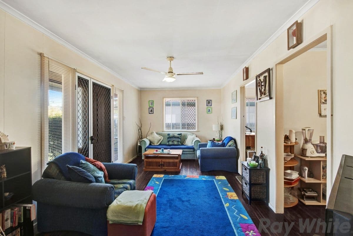 10 Gregory Avenue, Deception Bay QLD 4508, Deception Bay - Thumbnail 4