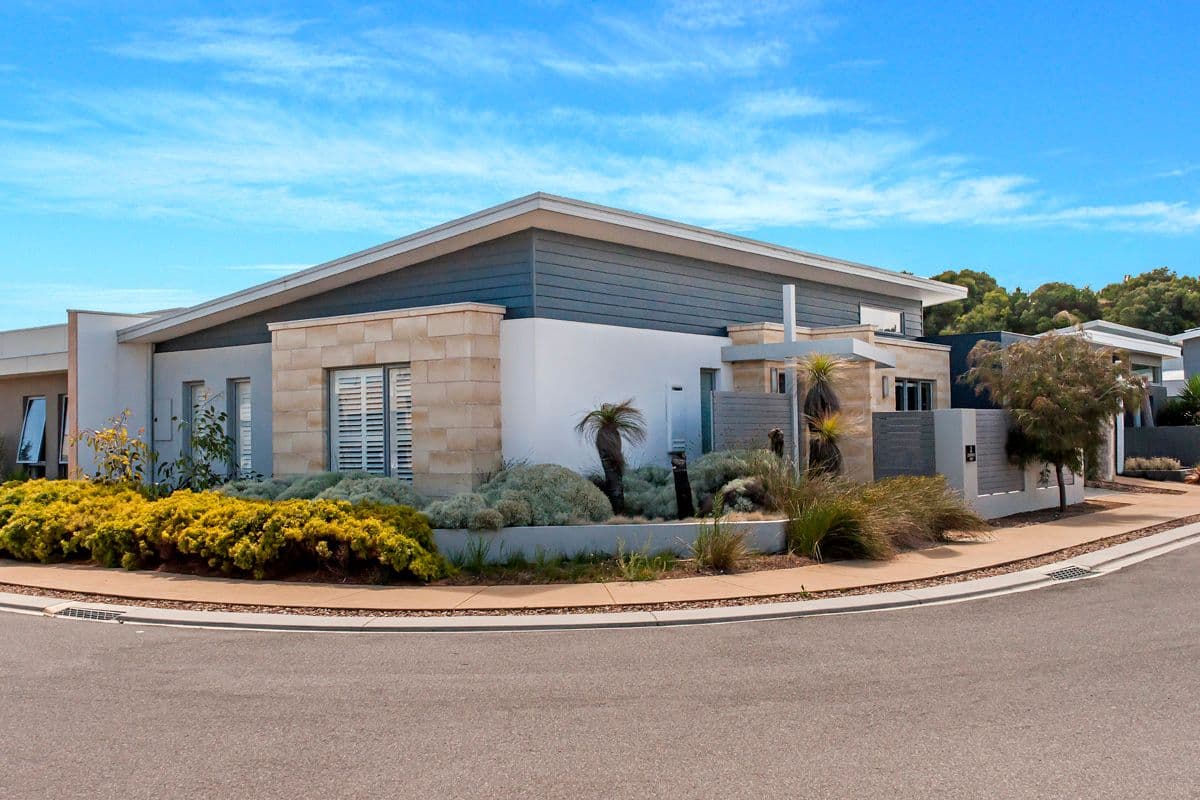 2 Jedburgh Way, Warrnambool VIC 3280, Warrnambool - Image 1