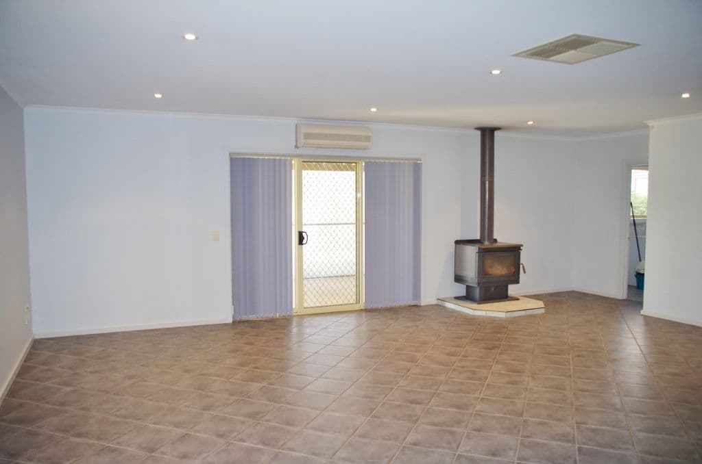 243 Twentyfirst Street, Renmark SA 5341, Renmark - Thumbnail 6