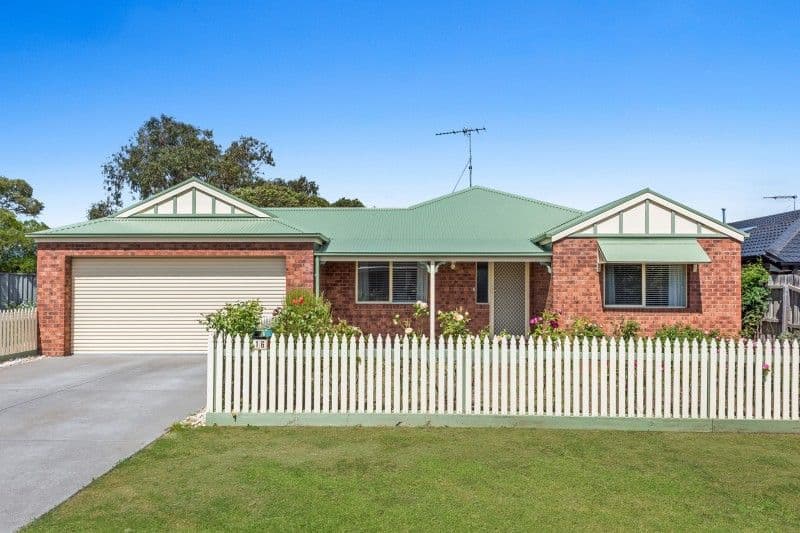 16 Chasseles Place, Bannockburn VIC 3331, Bannockburn - Image 1