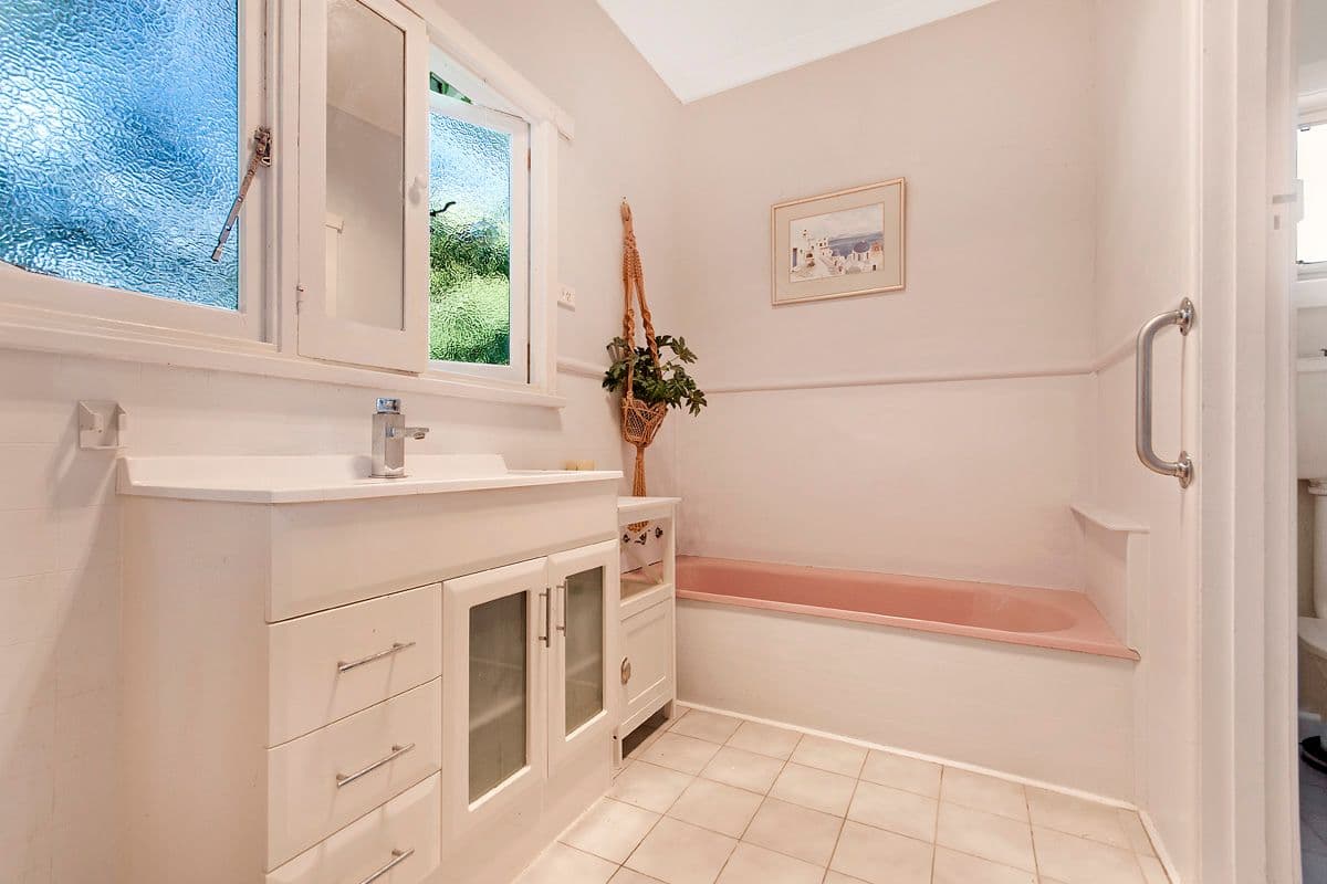 113 Kent Road, Hamilton VIC 3300, Hamilton - Thumbnail 5