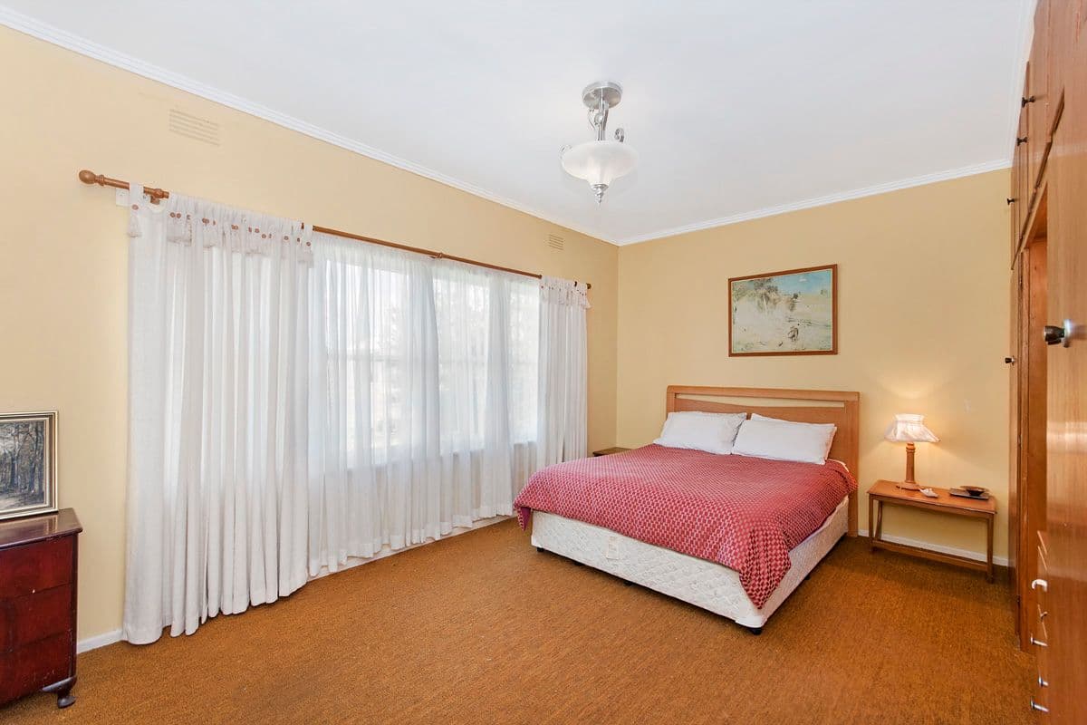 113 Kent Road, Hamilton VIC 3300, Hamilton - Thumbnail 4