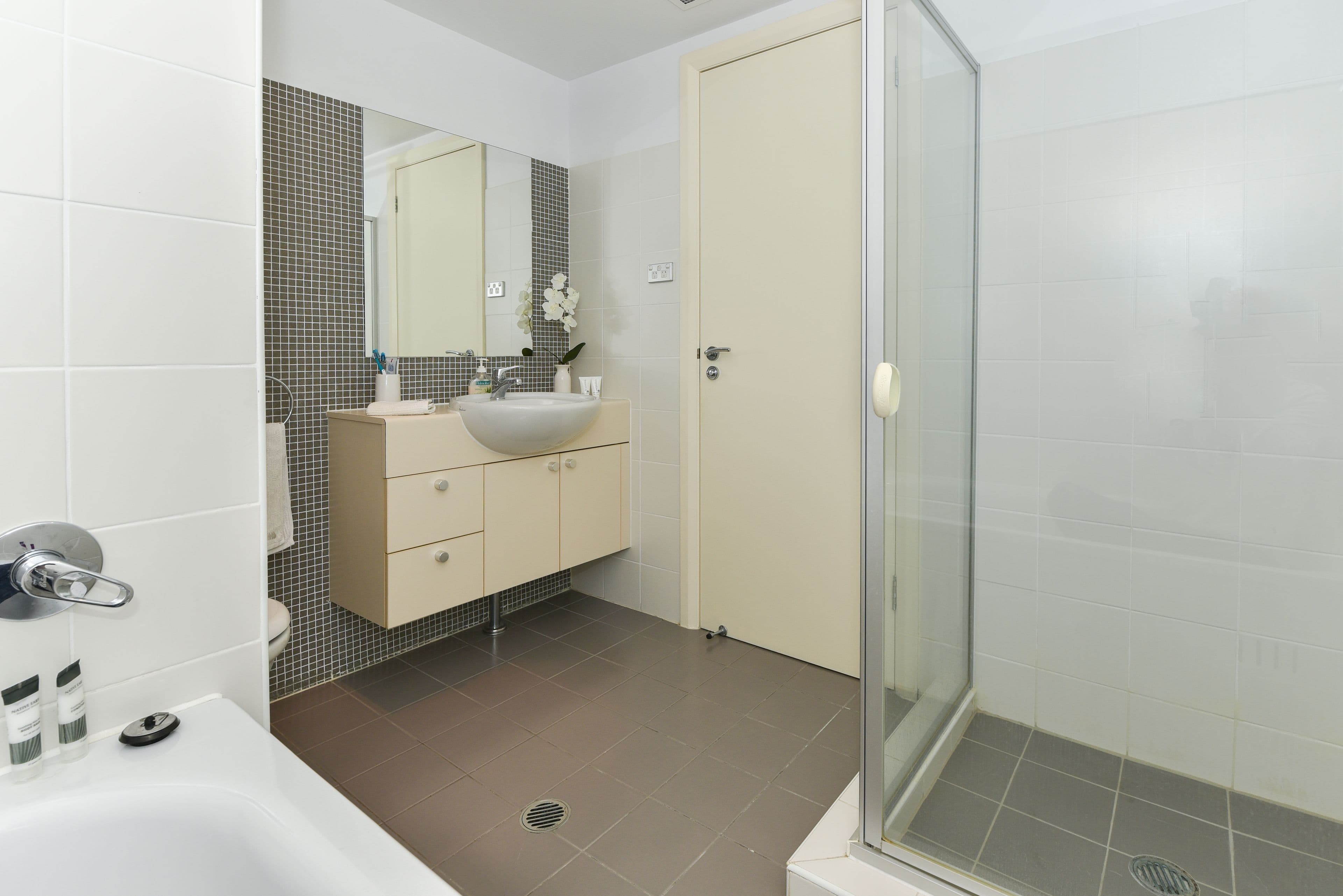 80 John Whiteway Drive, Gosford NSW 2250, Gosford - Thumbnail 8