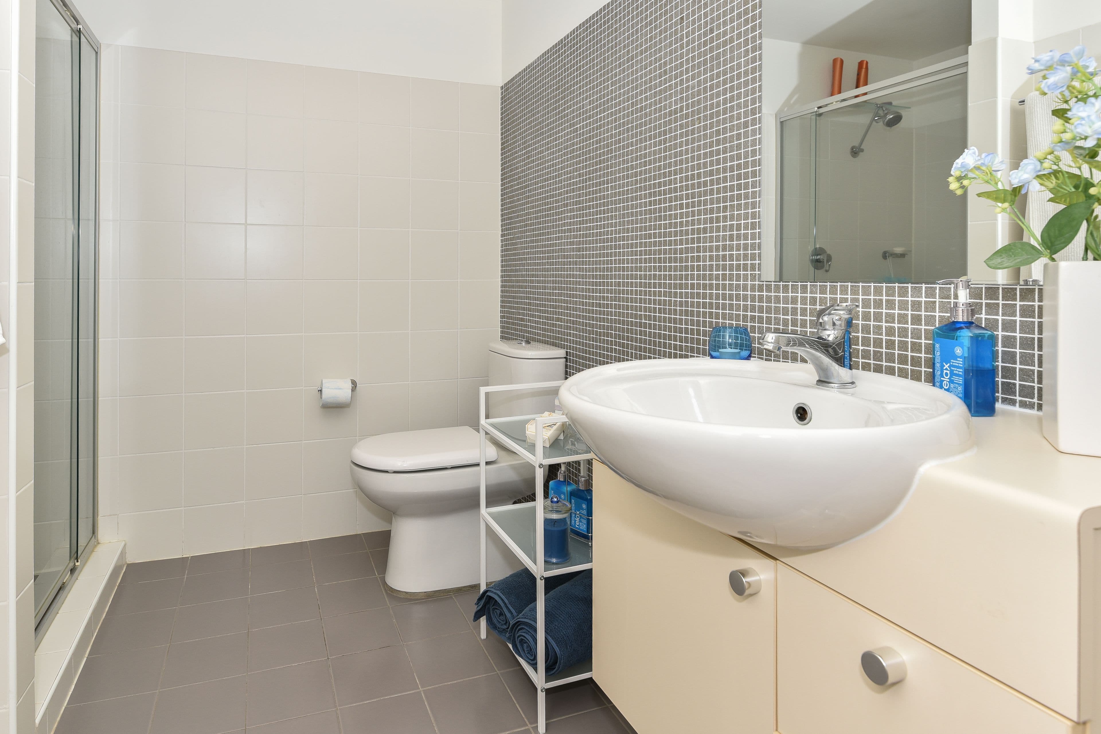 80 John Whiteway Drive, Gosford NSW 2250, Gosford - Thumbnail 6