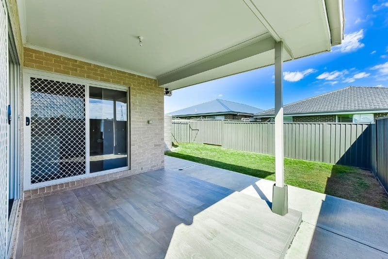 43 Coral Flame Circuit, Gregory Hills - Thumbnail 8