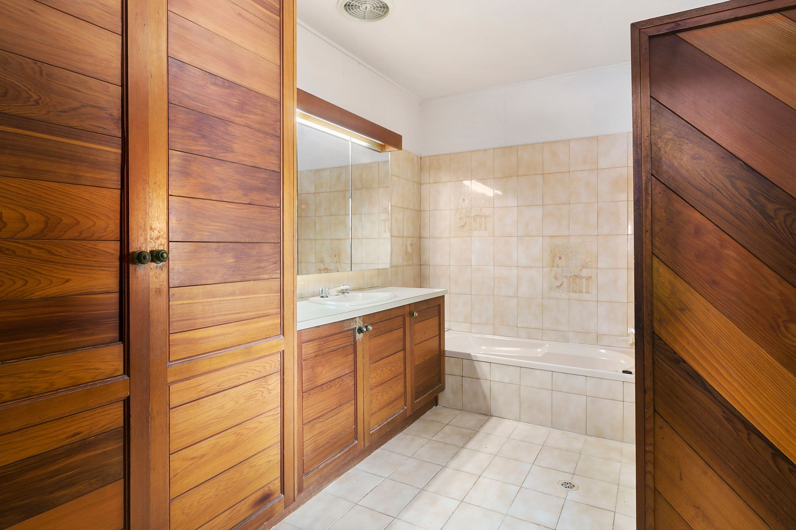 97 Brisbane Road, Booval QLD 4304, Booval - Thumbnail 8
