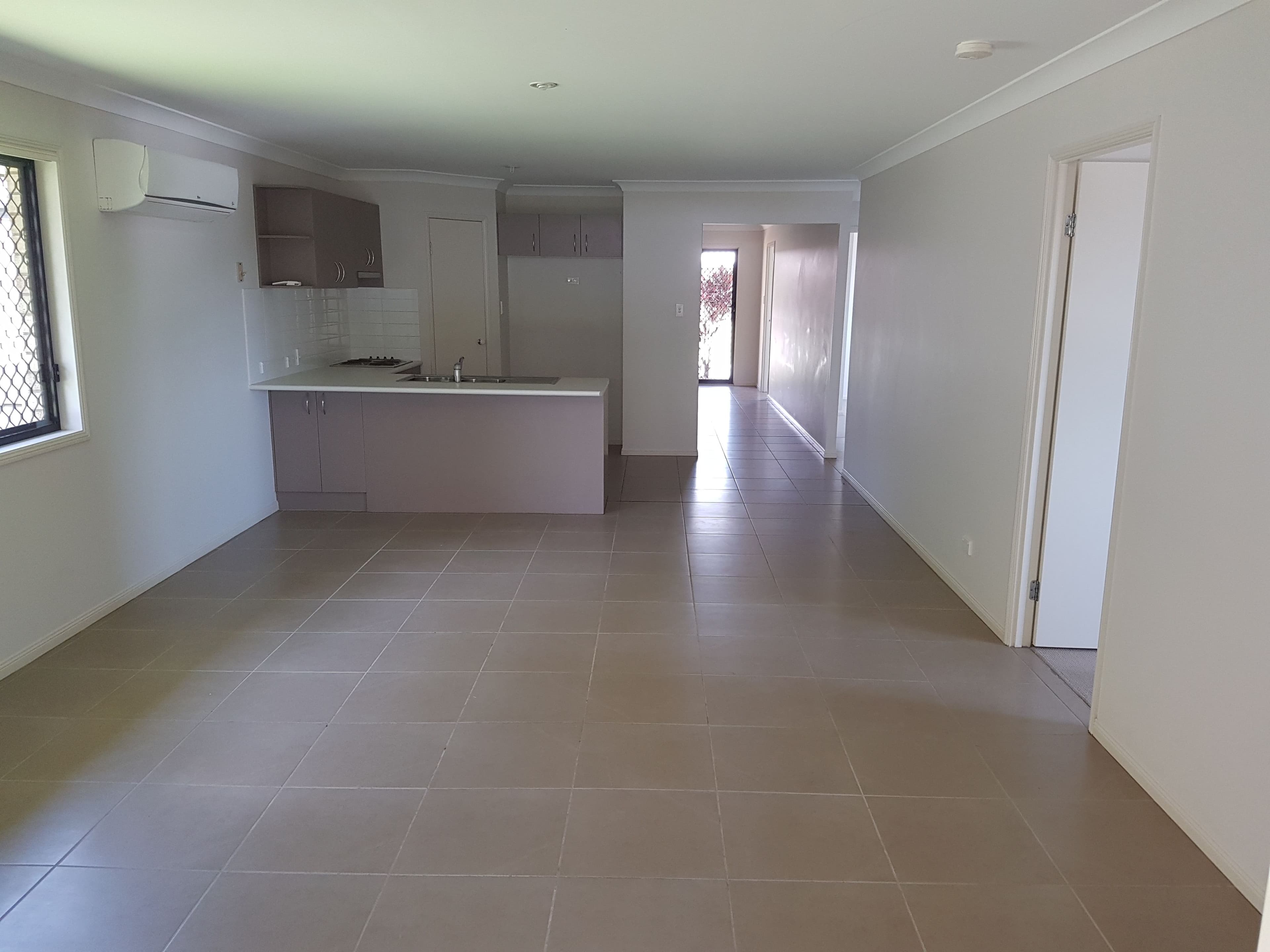 46 Hanover Drive, Pimpama QLD 4209, Pimpama - Thumbnail 2