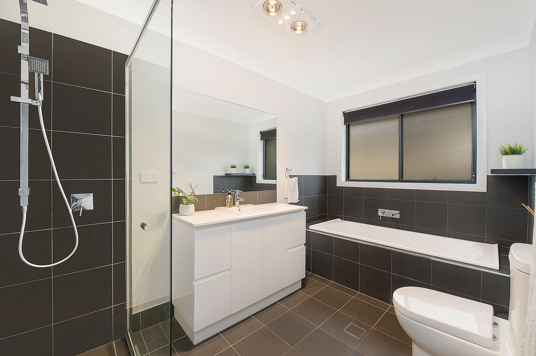 10 Myrtle Creek Avenue, Tahmoor - Thumbnail 6