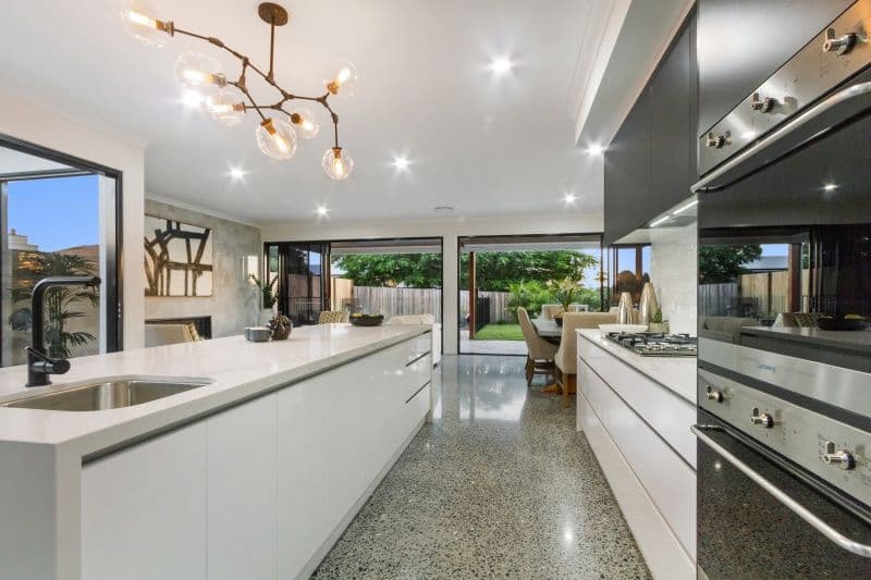 4 Arbour Street, Sherwood QLD 4075, Sherwood - Thumbnail 2