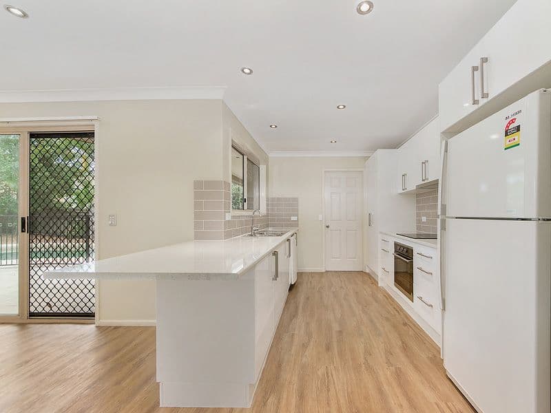 11 Everest Drive, Southport QLD 4215, Southport - Thumbnail 3