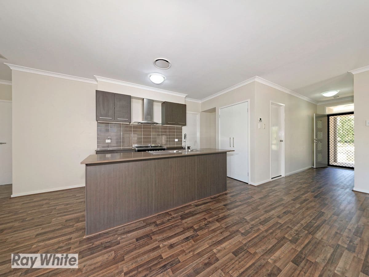 121 Cowen Terrace, North Lakes QLD 4509, North Lakes - Thumbnail 5