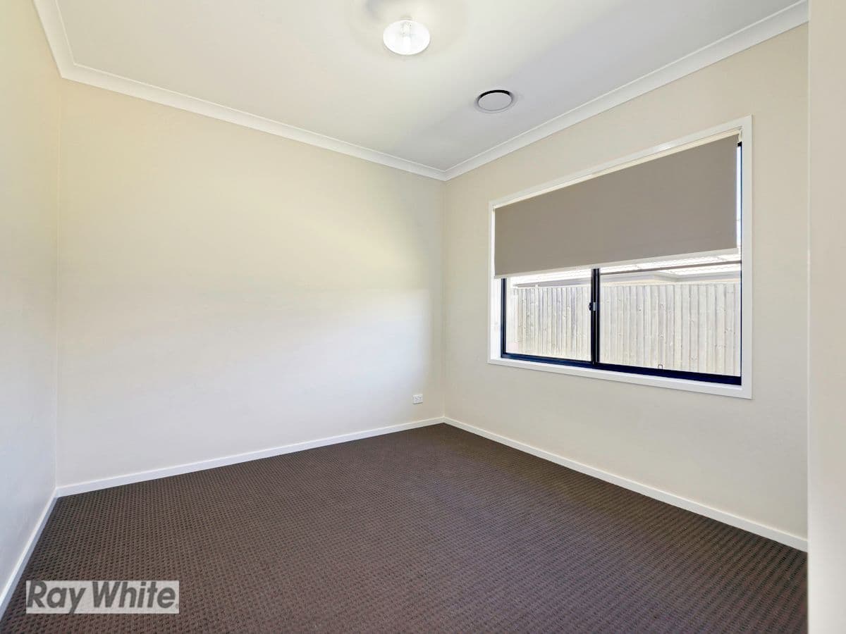 121 Cowen Terrace, North Lakes QLD 4509, North Lakes - Thumbnail 8