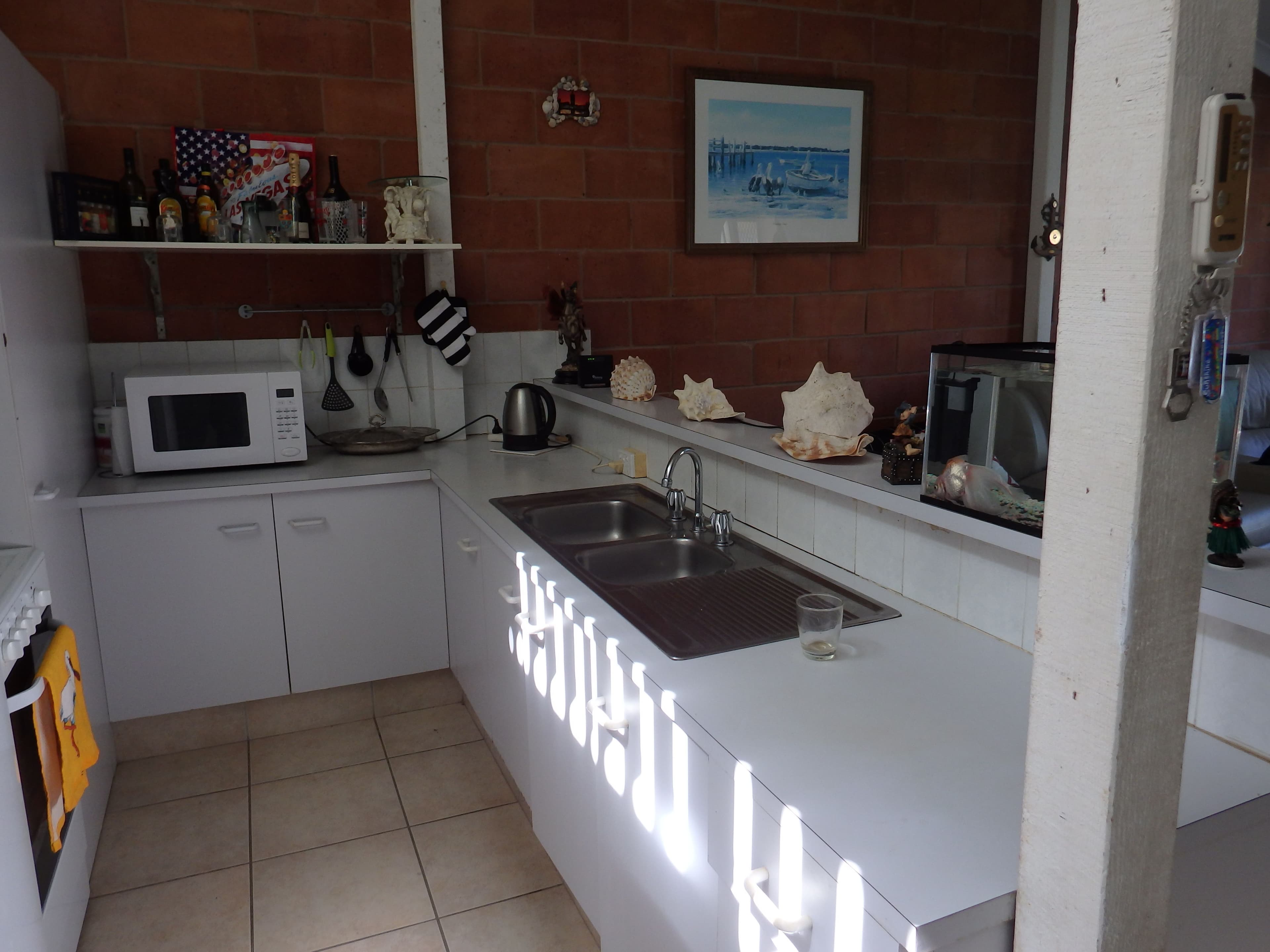 111 Little Usher Avenue, Labrador QLD 4215, Labrador - Thumbnail 2