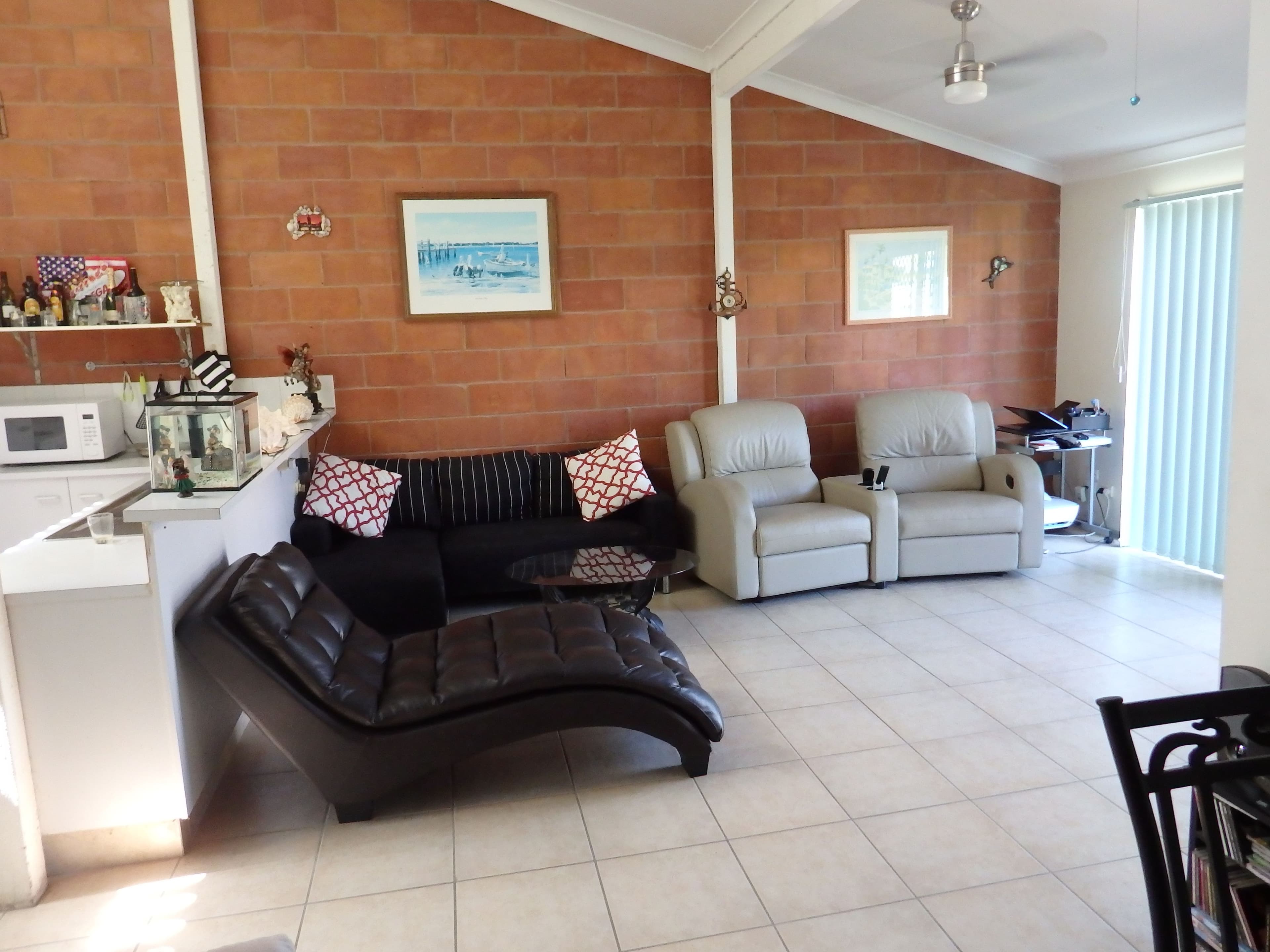 111 Little Usher Avenue, Labrador QLD 4215, Labrador - Thumbnail 4
