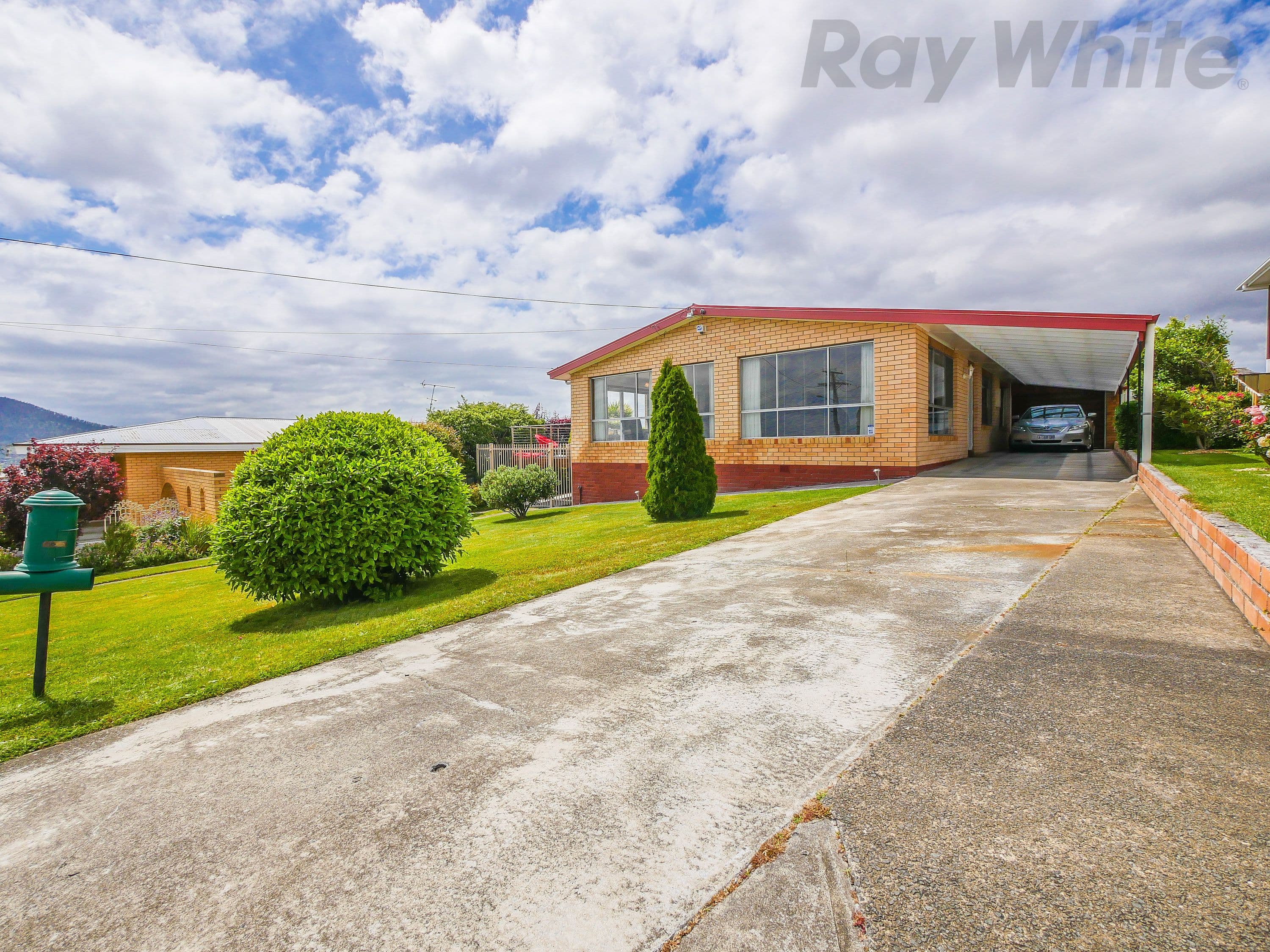 3 England Avenue, Montrose TAS 7010, Montrose - Thumbnail 2