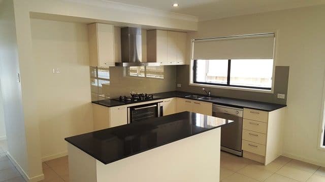 17 Balla Balla Crescent, Ormeau Hills QLD 4208, Ormeau Hills - Thumbnail 2