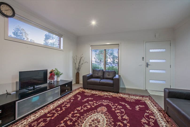 40 Etheridge Lane, Craigieburn VIC 3064, Craigieburn - Thumbnail 4