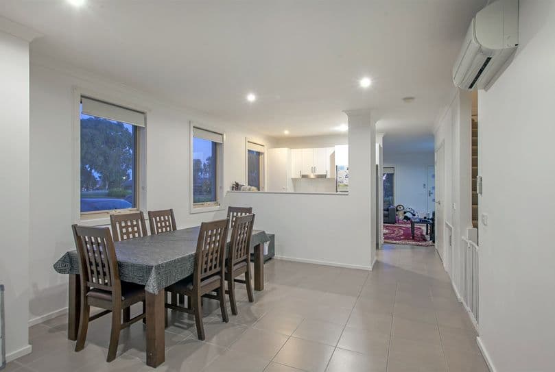 40 Etheridge Lane, Craigieburn VIC 3064, Craigieburn - Thumbnail 6