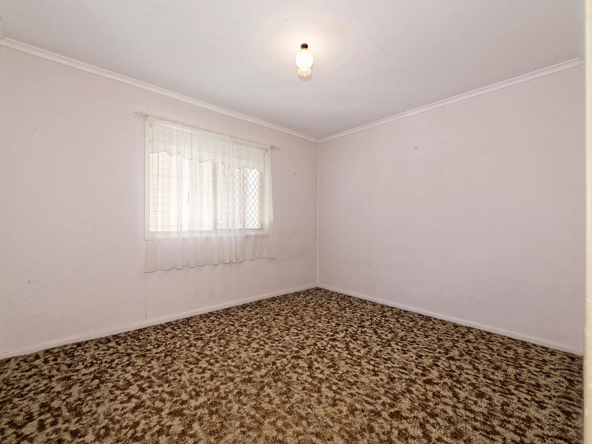 243 Anzac Avenue, Kippa-Ring QLD 4021, Kippa-Ring - Thumbnail 8