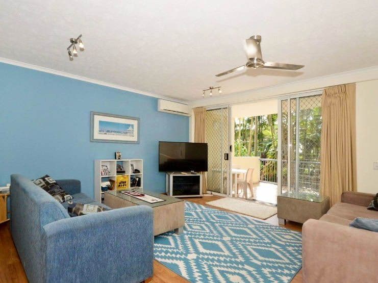 10 Alexandra Avenue, Mermaid Beach QLD 4218, Mermaid Beach - Image 1