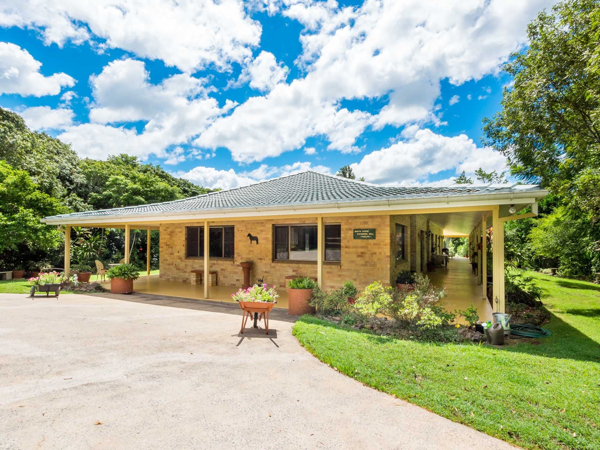 238 Richmond Hill Road, Richmond Hill - Image 1