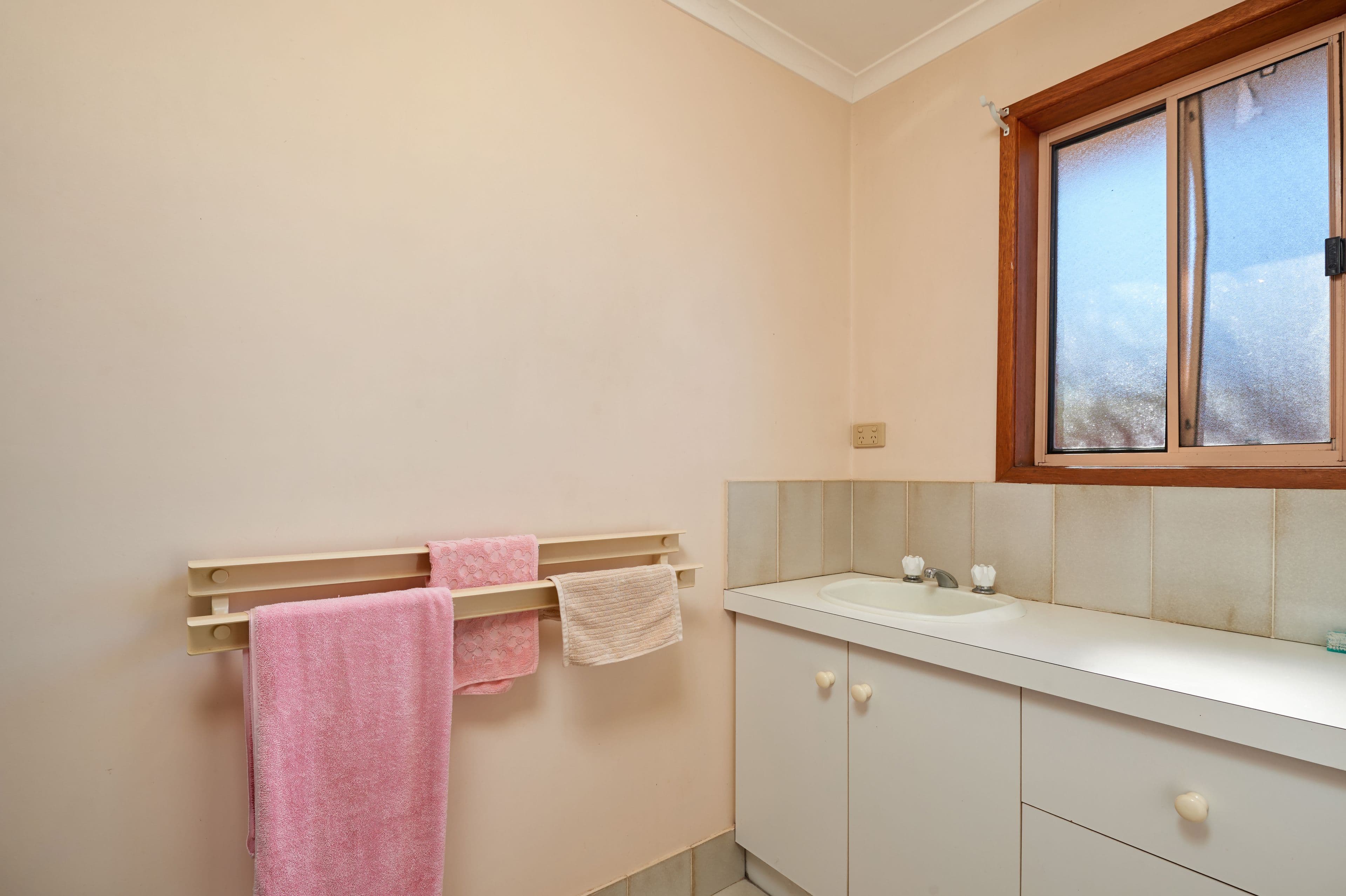 7 Kokoda Street, Ashmont NSW 2650, Ashmont - Thumbnail 5