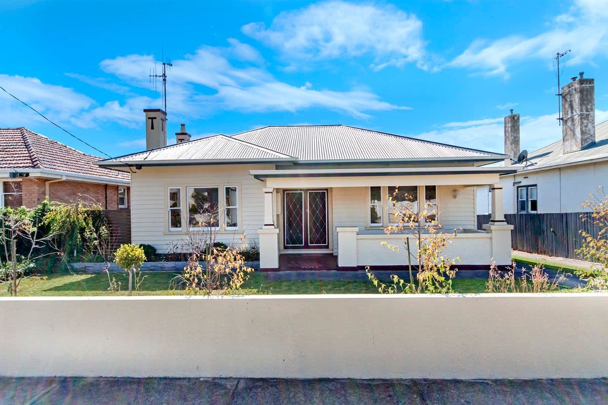 10 McConnell Street, Warrnambool VIC 3280, Warrnambool - Image 1