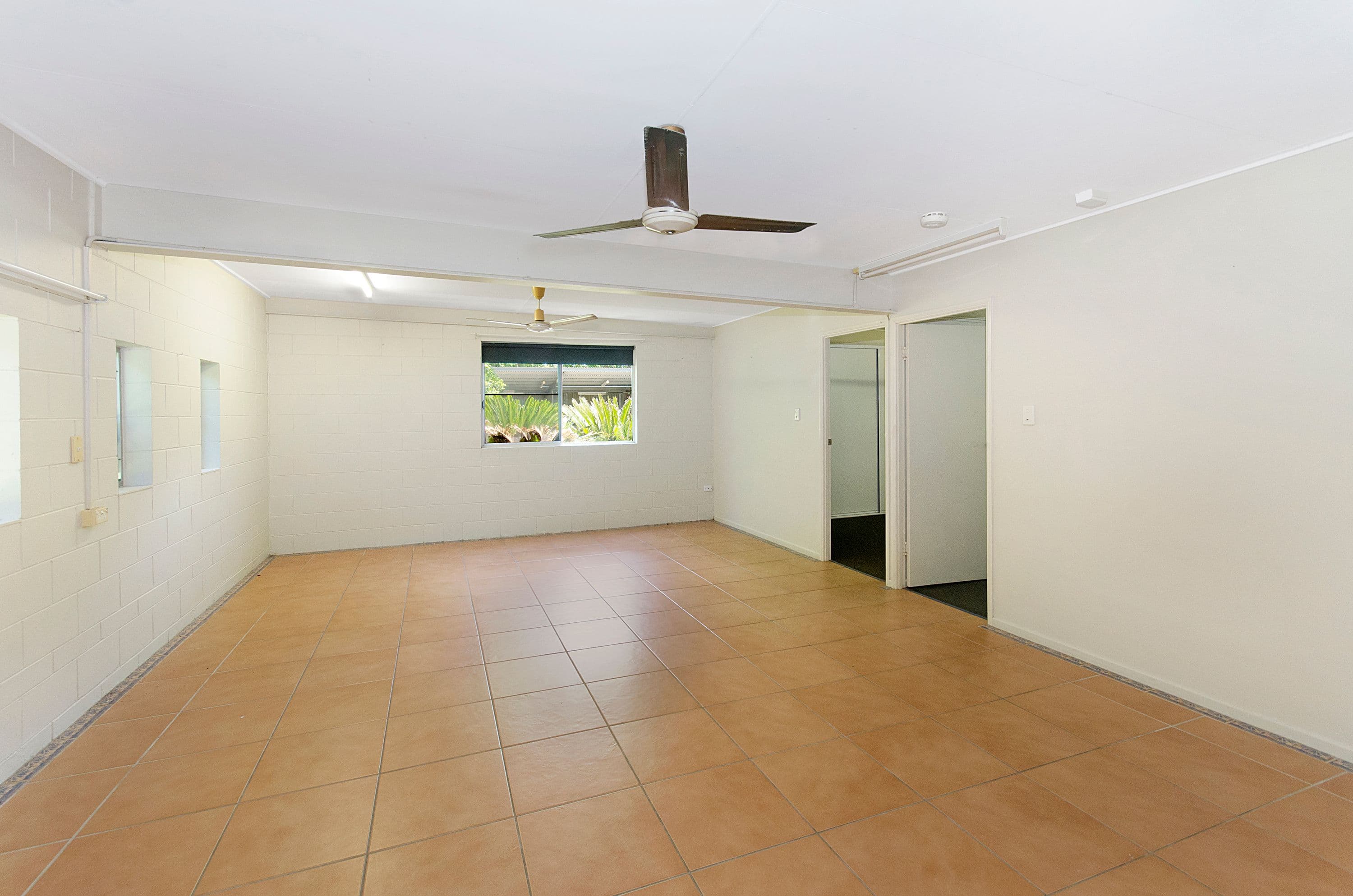12 Alligator Creek Road, Alligator Creek QLD 4816, Alligator Creek - Thumbnail 4