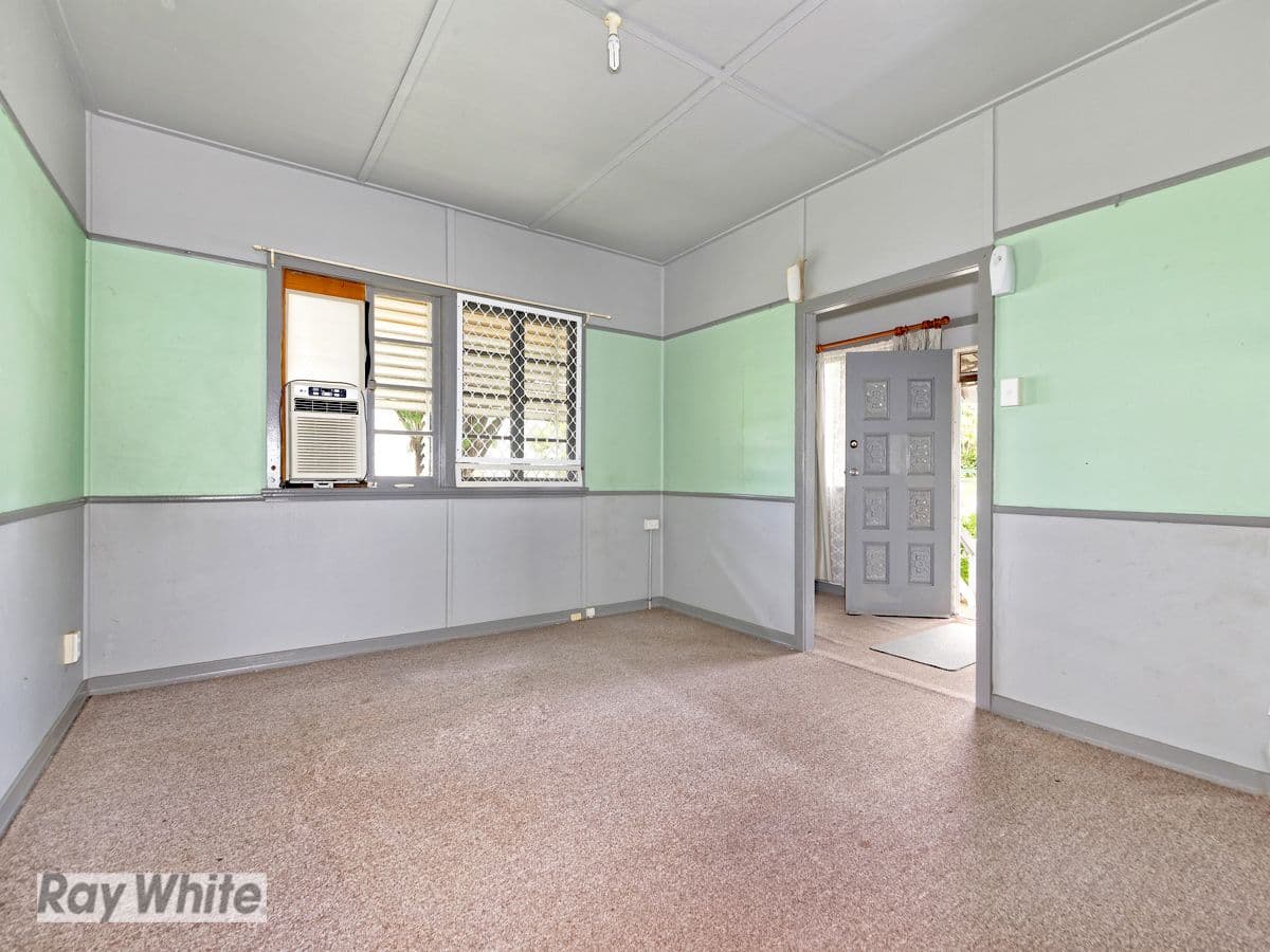 47 McCulloch Avenue, Margate QLD 4019, Margate - Thumbnail 2