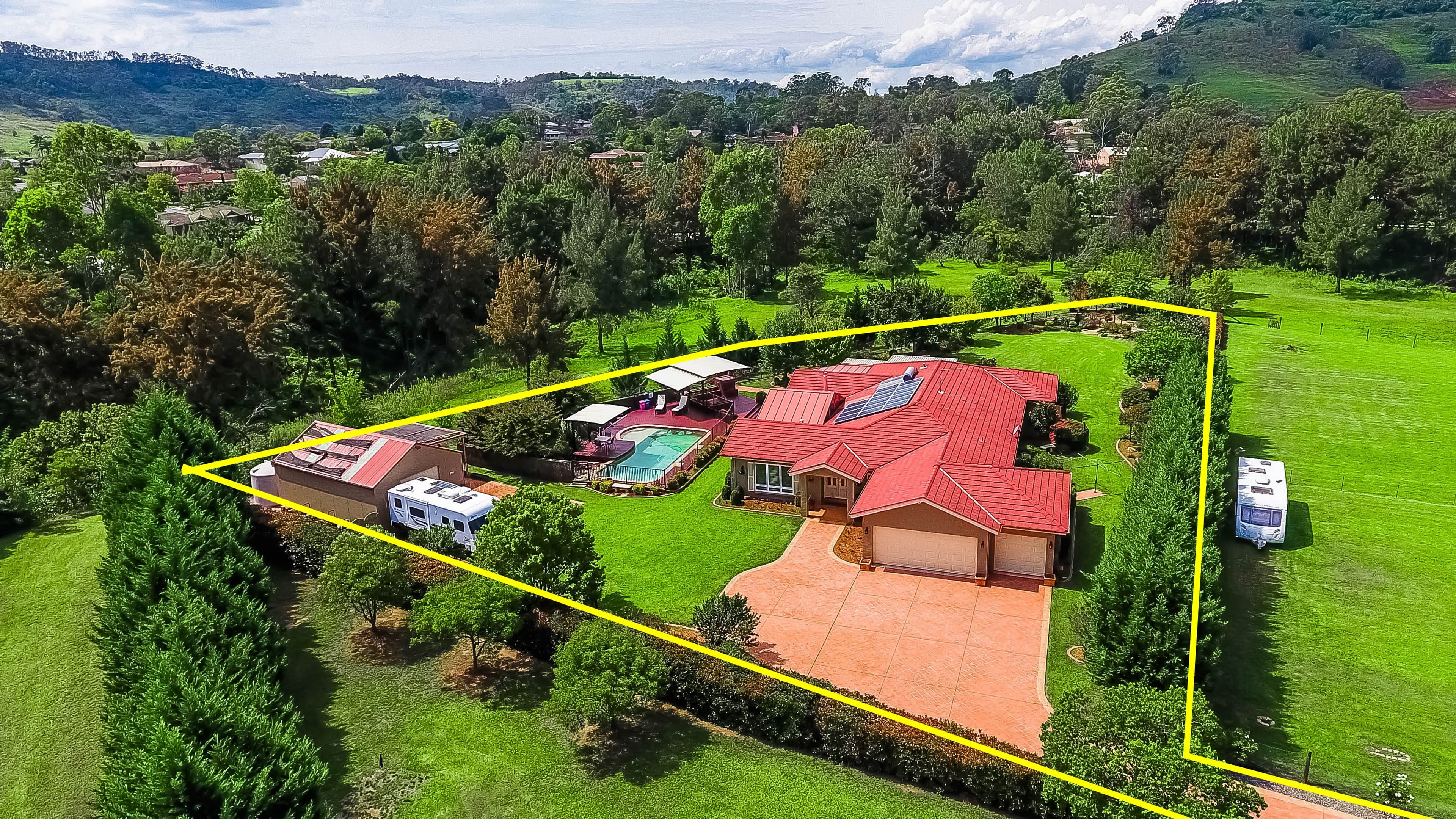 13 Davies Place, Picton - Image 1