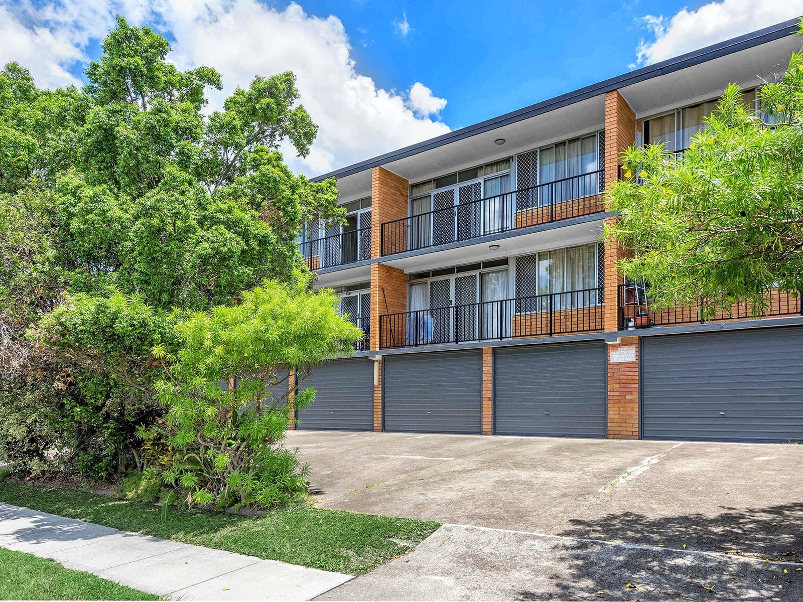 15 Castle Street, Kedron QLD 4031, Kedron - Image 1