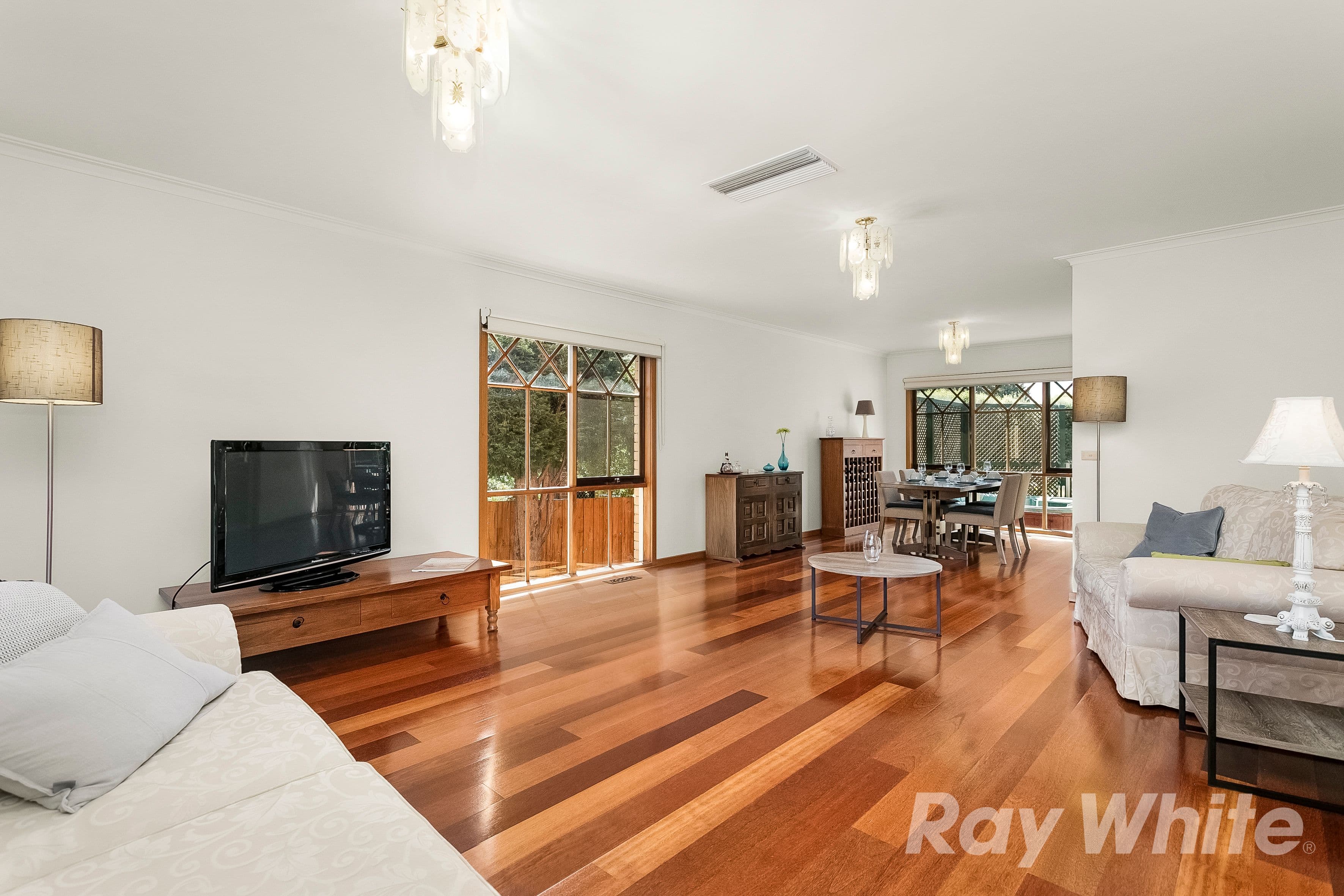 3 Daryl Avenue, Glen Waverley VIC 3150, Glen Waverley - Thumbnail 2