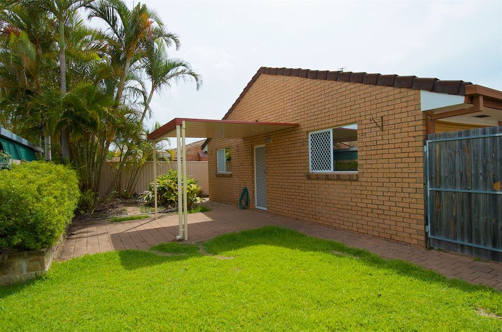10 Coventry Court, Labrador QLD 4215, Labrador - Thumbnail 2