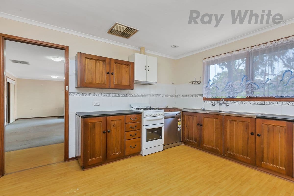 7 Alfriston Walk, Salisbury Park SA 5109, Salisbury Park - Thumbnail 2