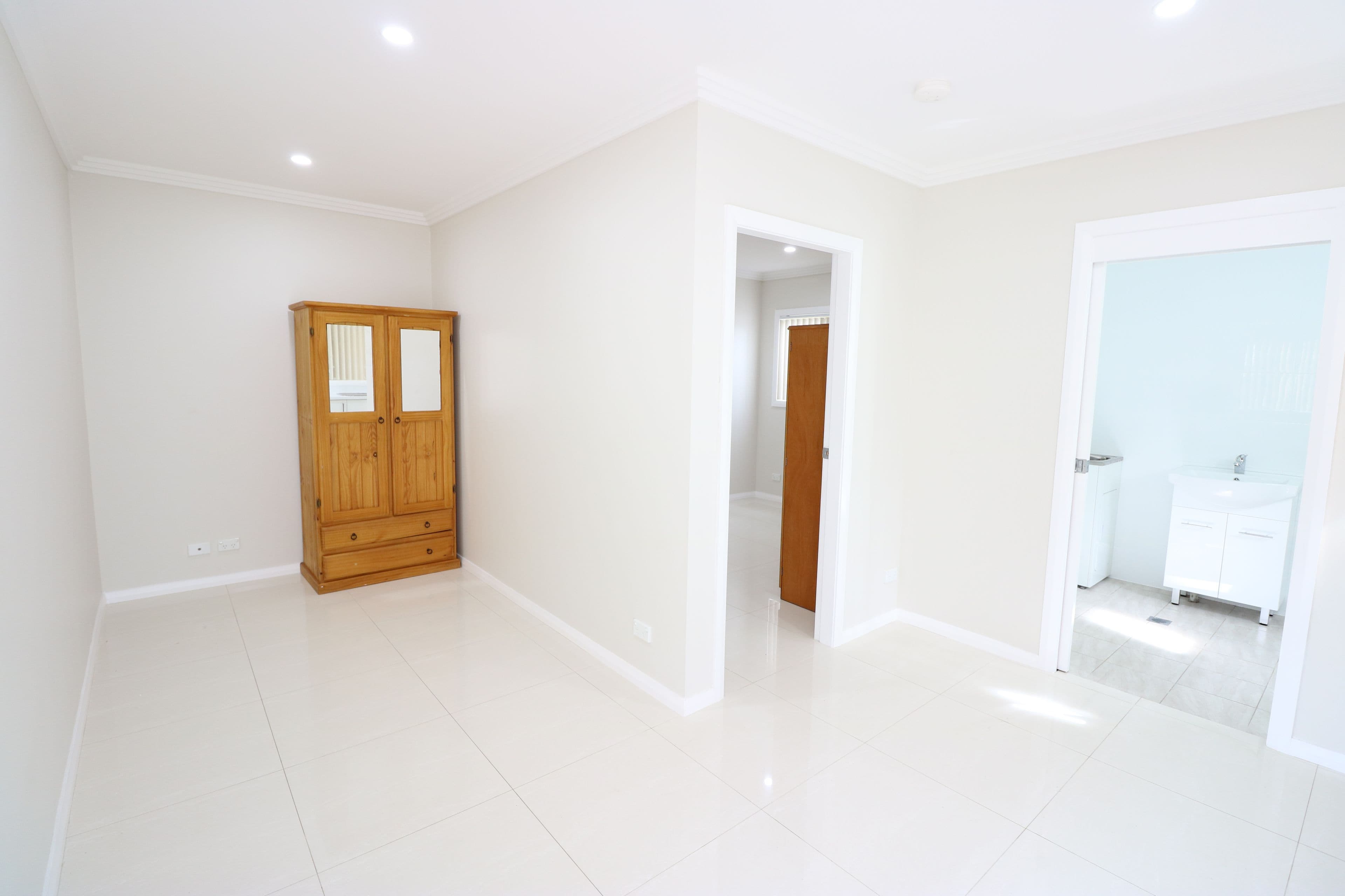 4B Mellick Street, Fairfield West NSW 2165, Fairfield West - Thumbnail 2