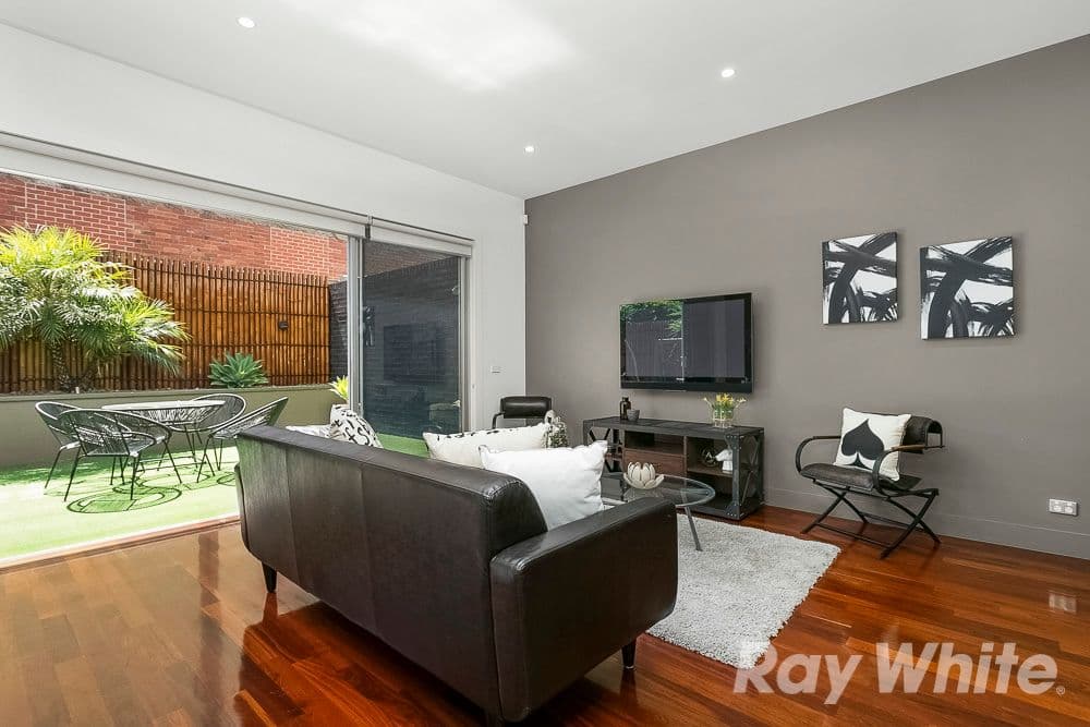8 The Grove, Ascot Vale VIC 3032, Ascot Vale - Thumbnail 4
