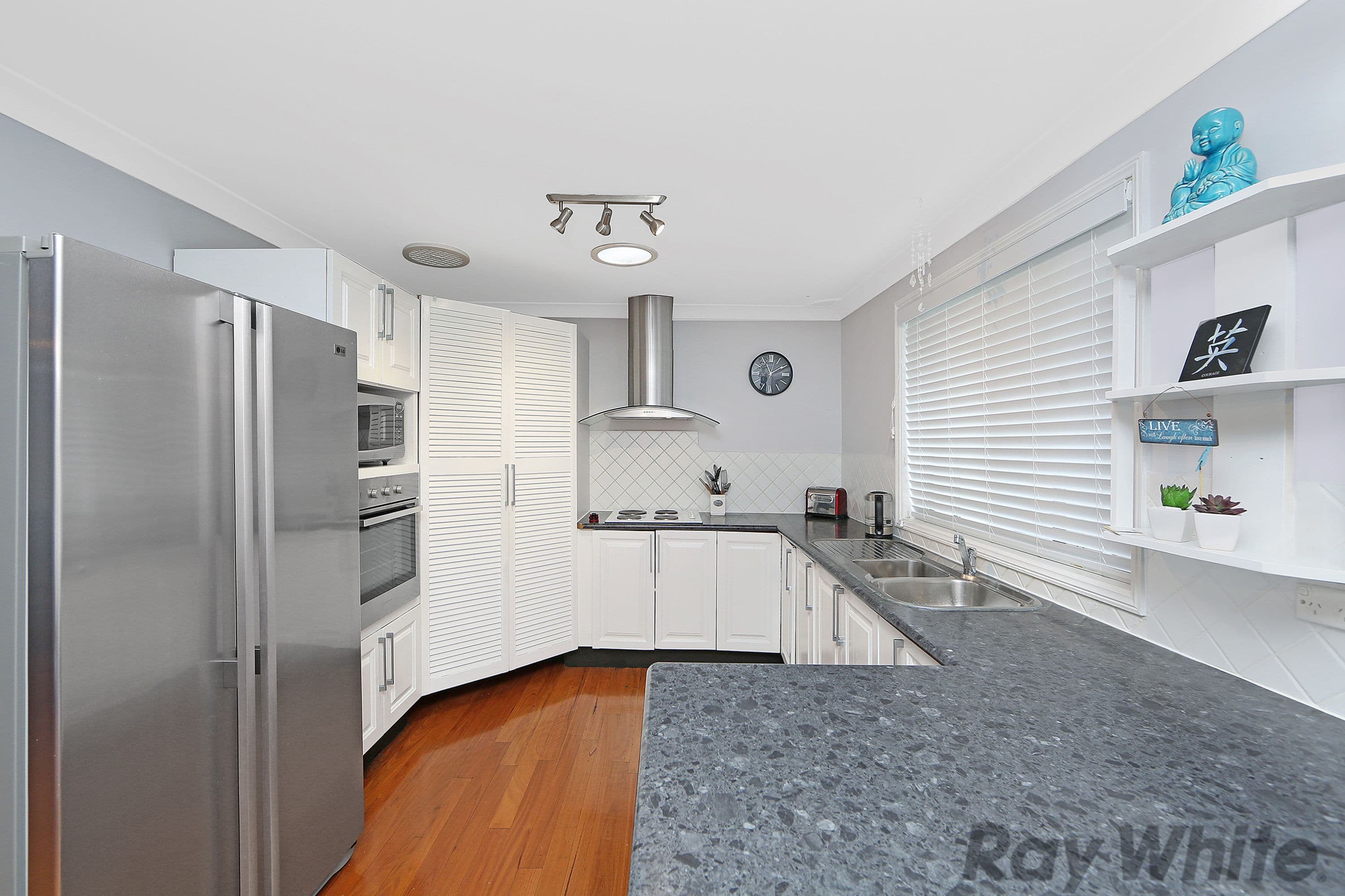 31 Caviar Court, HUNTLY VIC 3551, Huntly - Thumbnail 2