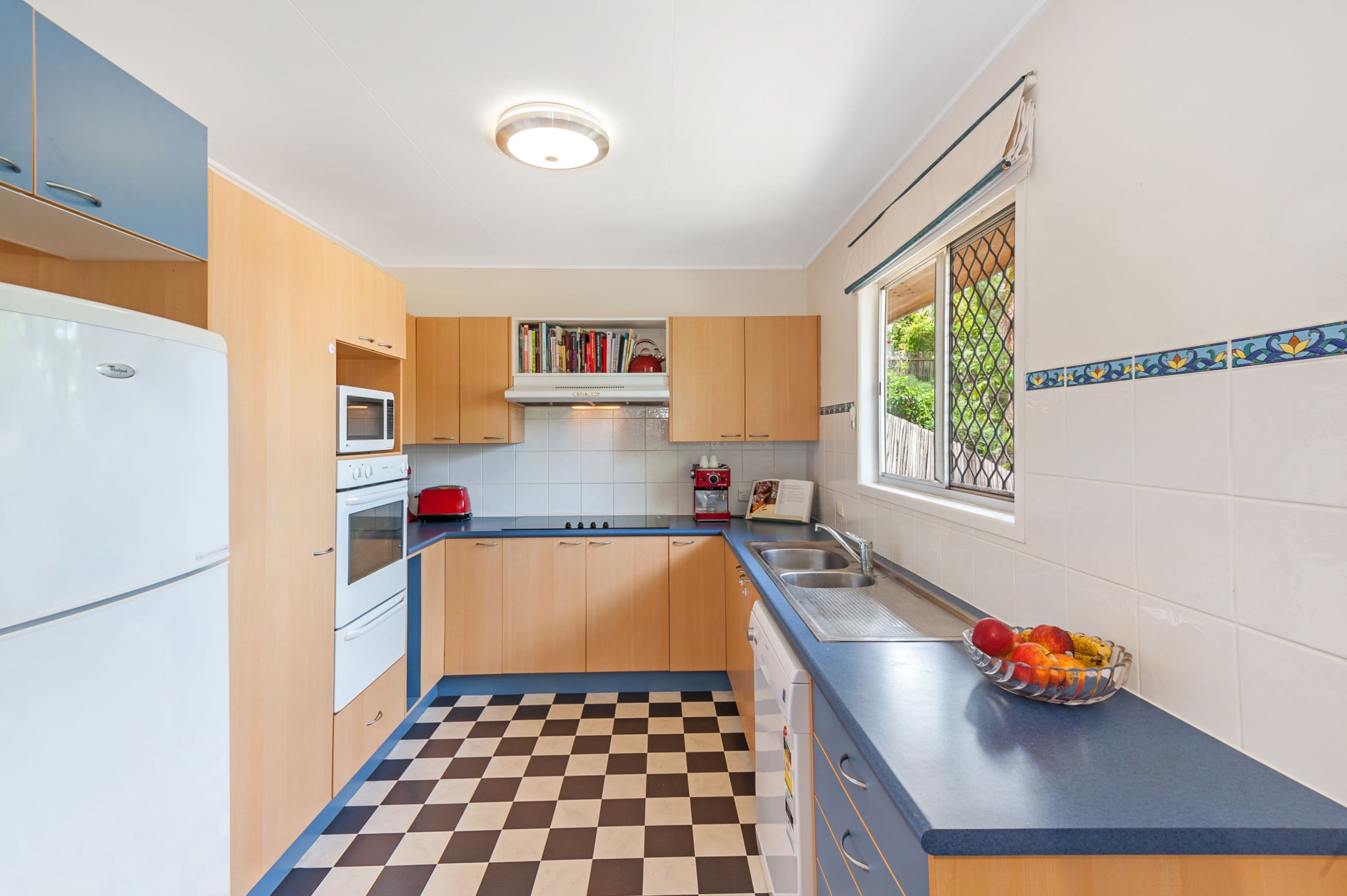 12 Cassandra Street, Chapel Hill QLD 4069, Chapel Hill - Thumbnail 4