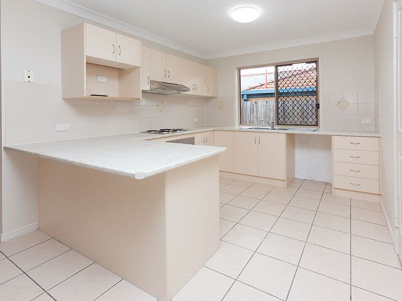 29 Berkshire Place, Springfield Lakes QLD 4300, Springfield Lakes - Thumbnail 3