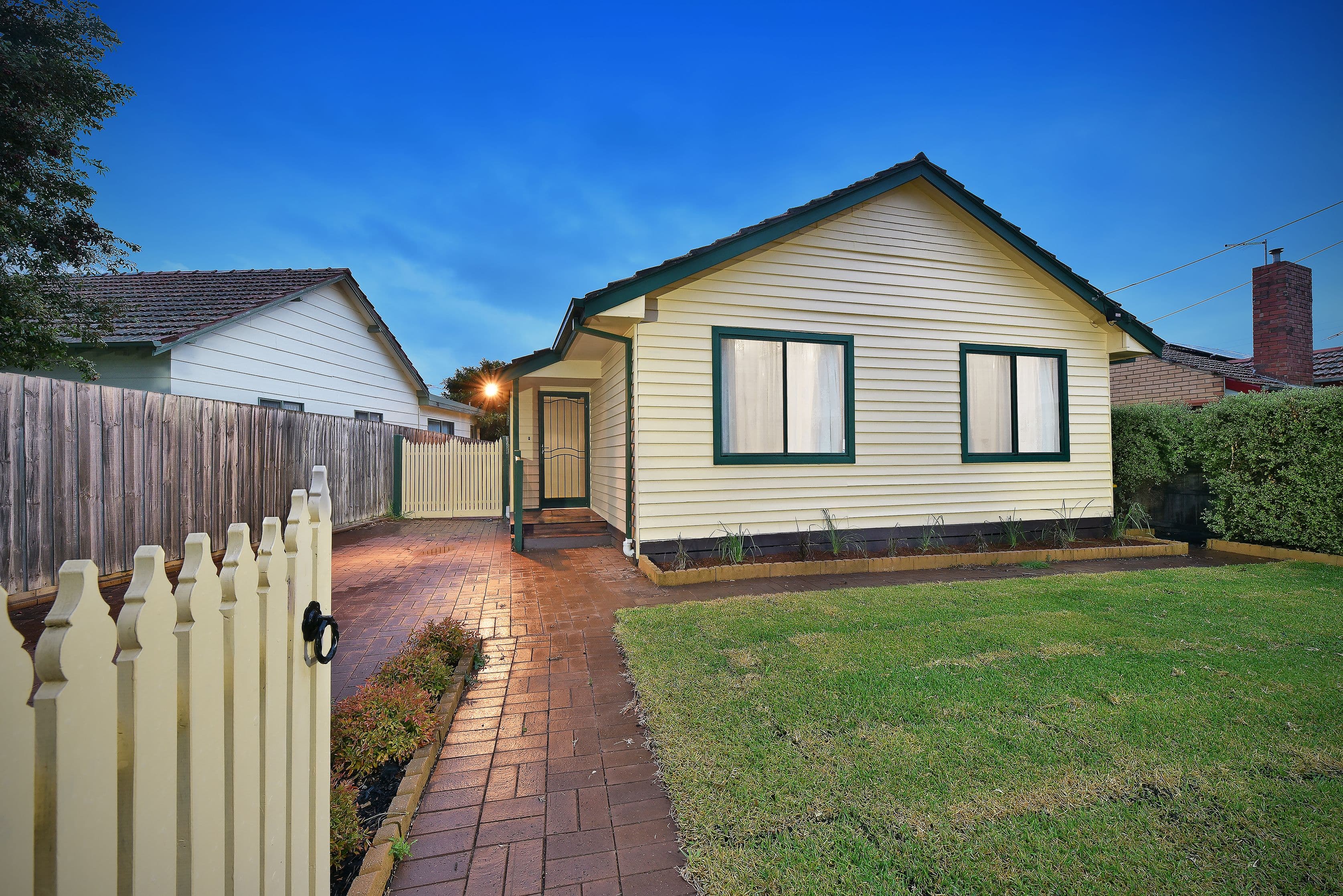 19 Spring Street, Coburg VIC 3058, Coburg - Thumbnail 2