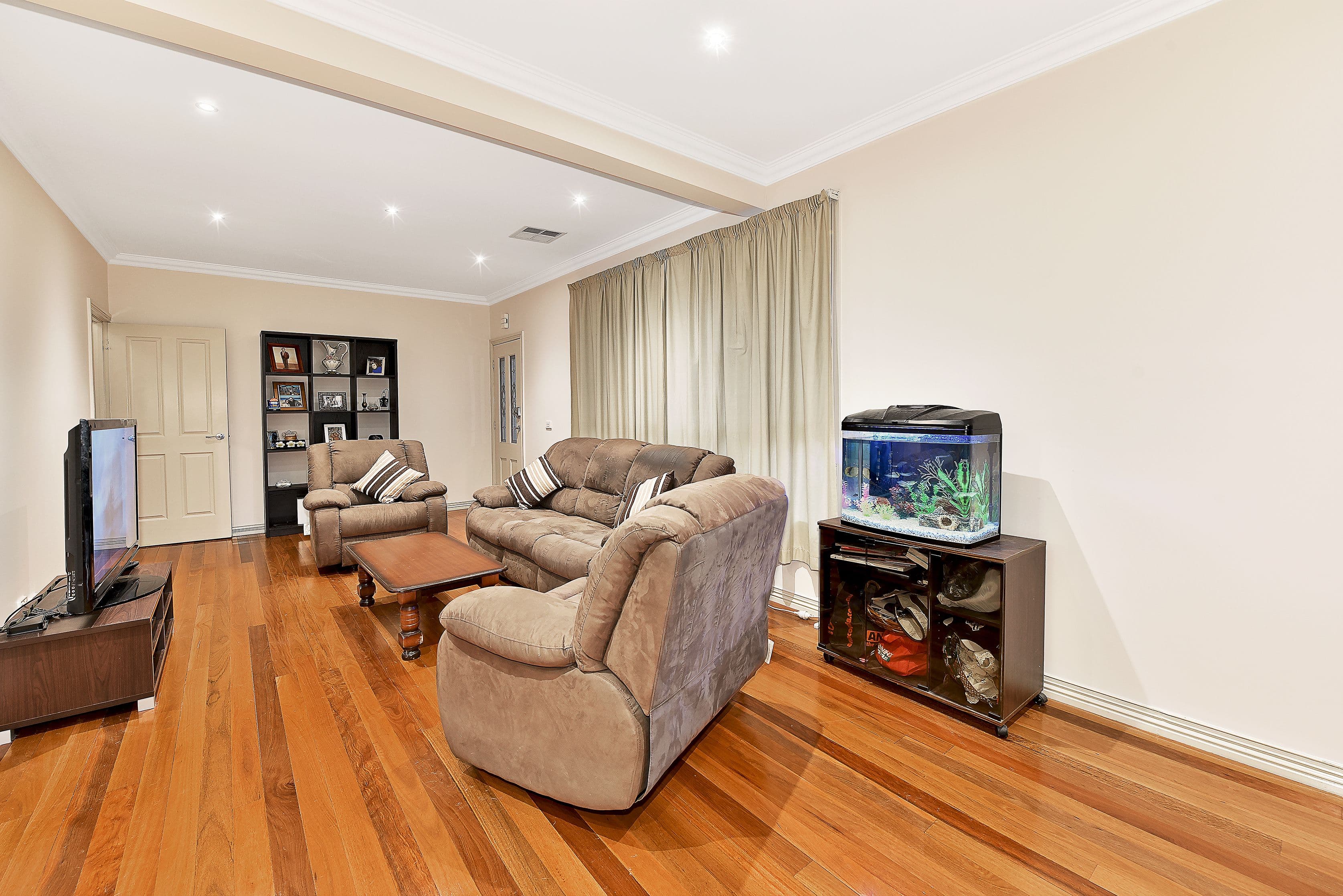 19 Spring Street, Coburg VIC 3058, Coburg - Thumbnail 3