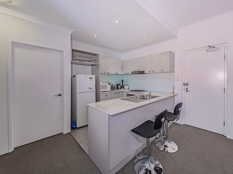9/2 Pisconeri Street, Perth WA 6000, Perth - Thumbnail 2